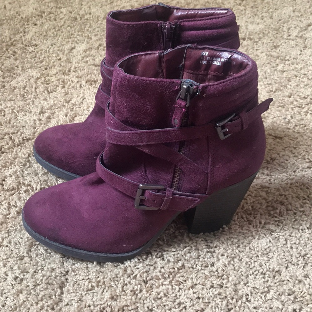 Wine colored booties